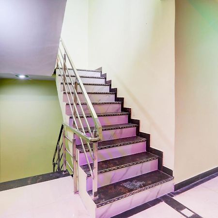 Hotel O Mandakini Galaxy Hotel 칸푸르 외부 사진